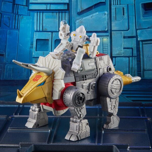 Transformers Generations Studio Series Slug And Daniel Official Images  (8 of 13)